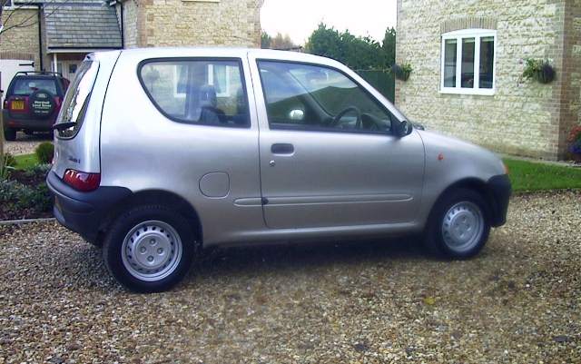 Fiat Seicento click to close