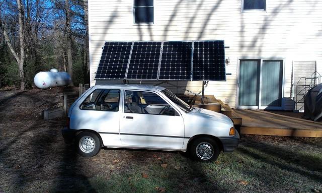 Solar Panels with Car - 1 kW Array = 400