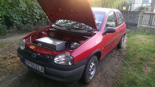 Opel Corsa B EVM1