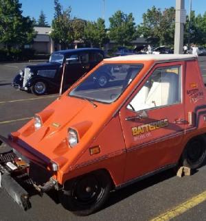 Tony's 1980 Comuta-car at first car show