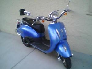 Erato Chinese Scooter